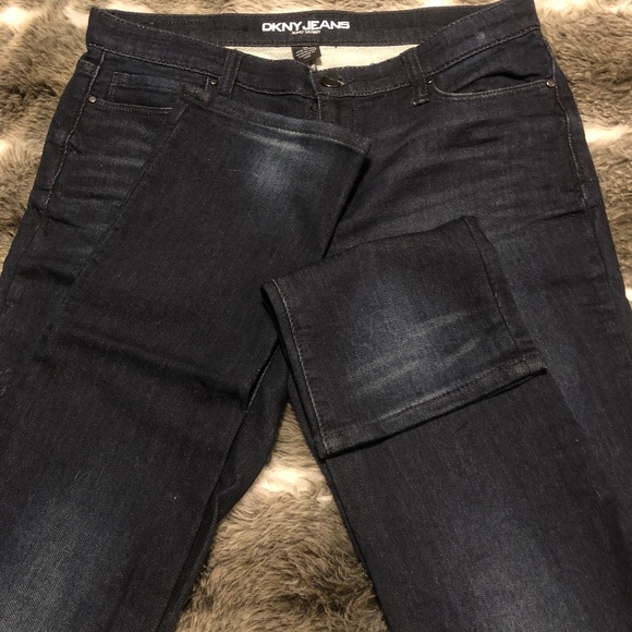 DNKY Jeans - Picture 2 of 3